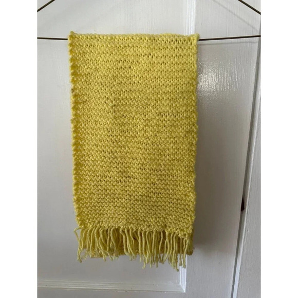 Yellow Hand knit casual Scarf - Picture 2 of 7